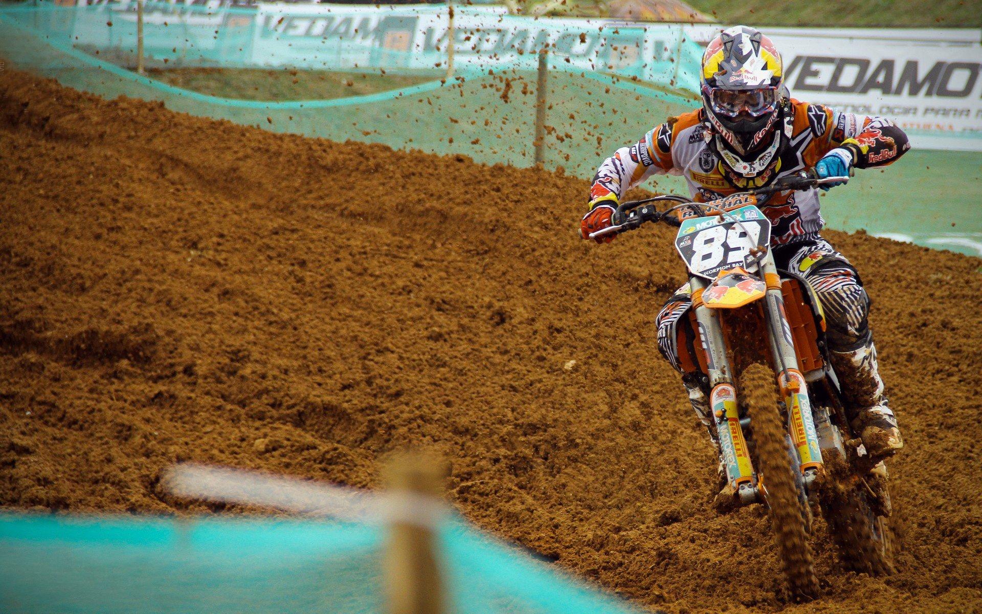 宿敌再遇!格列兹曼的北伦敦情缘,马竞与枪手的欧冠前夜往事浮现