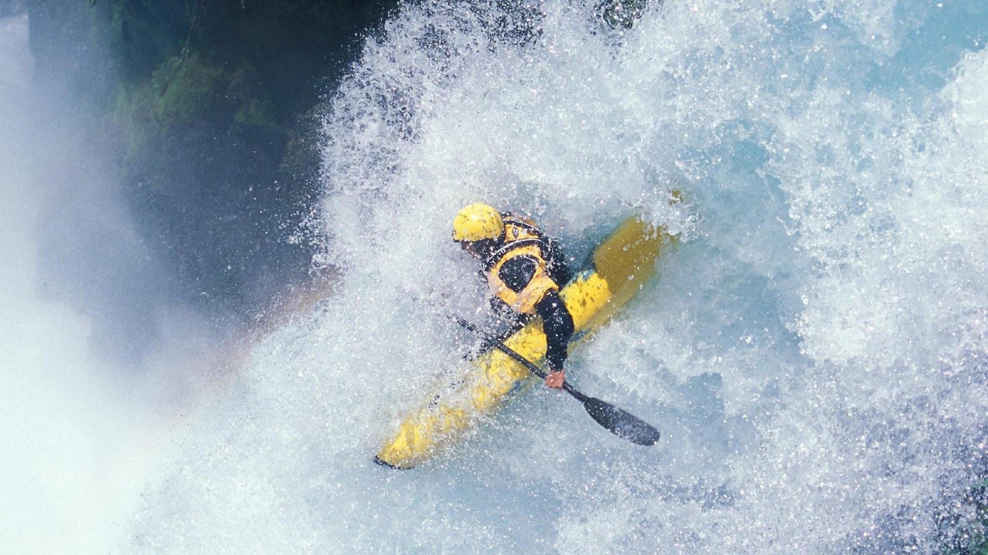 华裔总统竞选人评纽约篮球往事，篮网包容性获赞，尼克斯当年决策引深思